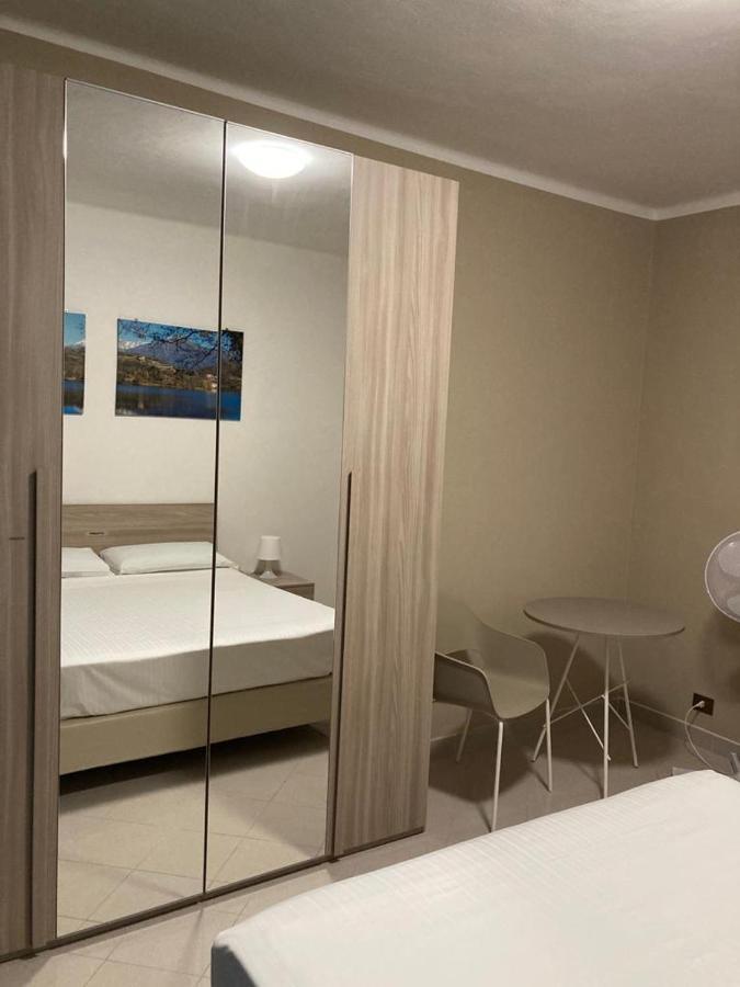 איבראה Apartment "Borgo Olivetti" מראה חיצוני תמונה